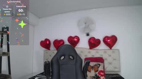 Milena online show from September 2025 10:46:02 PM