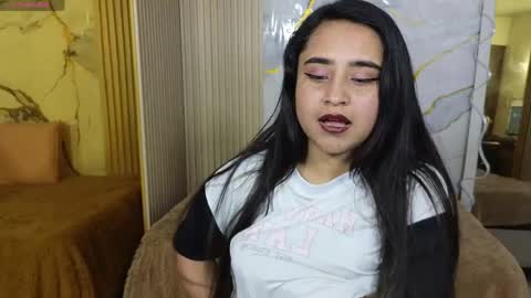  Cristal  online show from April 2026 07:39:02 PM