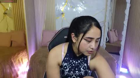  Cristal  online show from April 2026 07:58:01 PM