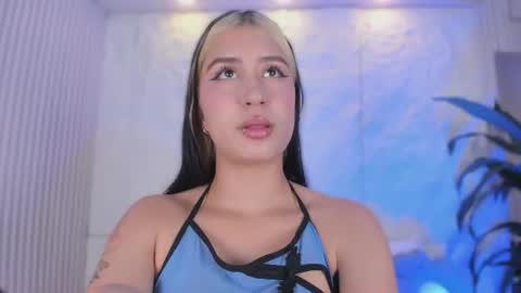 Snapshot of cristalcollinss chatting on July 2026 11:27:01 AM Cristal online show from July 2026 11:27:01 AM