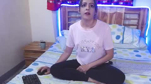 Snapshot of cristall_dulce_ chatting on December 2024 12:34:02 AM cristall online show from December 2024 12:34:02 AM