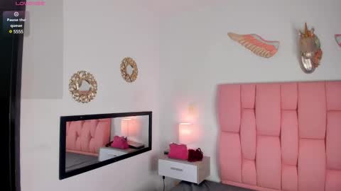 cristal online show from January 2025 12:40:01 PM