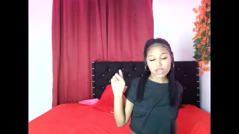 Snapshot of cristalsexi_69 chatting on October 2025 03:53:02 AM cristalsexi_69 online show from October 2025 03:53:02 AM