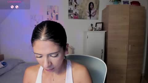 veronika online show from April 2026 03:20:02 AM