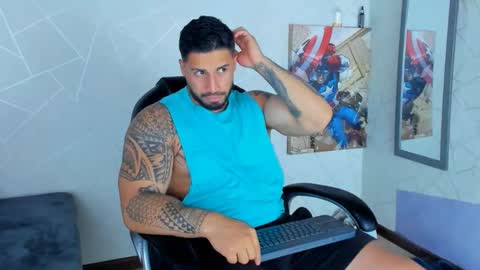Snapshot of cristian_walker chatting on December 2024 12:17:01 AM cristian walker online show from December 2024 12:17:01 AM