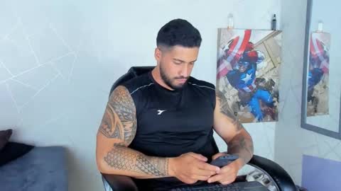 Snapshot of cristian_walker chatting on December 2024 11:44:02 PM cristian walker online show from December 2024 11:44:02 PM