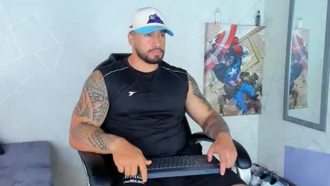Snapshot of cristian_walker chatting on December 2024 04:51:01 PM cristian walker online show from December 2024 04:51:01 PM