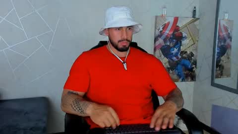 Snapshot of cristian_walker chatting on January 2025 03:29:02 AM cristian walker online show from January 2025 03:29:02 AM