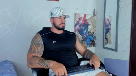 Snapshot of cristian_walker chatting on February 2025 04:29:01 PM cristian walker online show from February 2025 04:29:01 PM