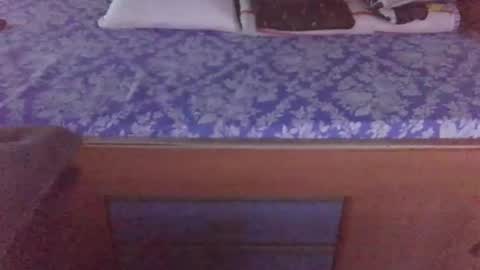 cristianrr184034 online show from December 2024 02:28:02 PM