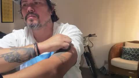 cristianthelion online show from May 2026 04:02:01 PM