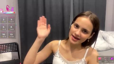 Snapshot of cristinevaissiere chatting on September 2025 04:18:02 PM Anne online show from September 2025 04:18:02 PM