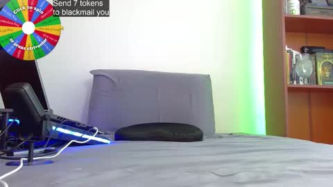 Tell me God  independent model show your respect at all times online show from November 2025 06:56:02 PM