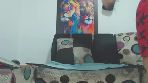 criistofer online show from January 2025 04:33:02 AM