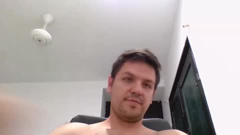 cristopher3042 online show from November 2025 02:55:01 AM