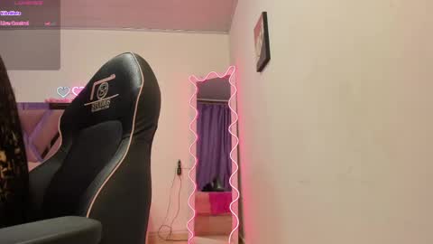 cristy_tay online show from May 2026 11:38:01 AM