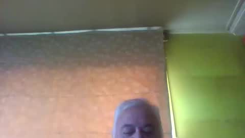 Snapshot of crmperez chatting on December 2024 06:38:02 PM crmperez online show from December 2024 06:38:02 PM