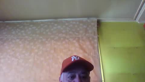 Snapshot of crmperez chatting on December 2024 06:14:01 PM crmperez online show from December 2024 06:14:01 PM