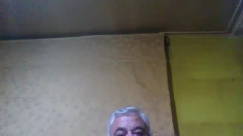 Snapshot of crmperez chatting on January 2025 01:43:02 AM crmperez online show from January 2025 01:43:02 AM