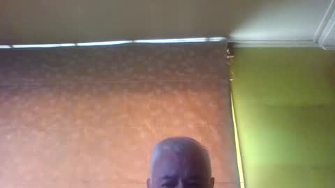 Snapshot of crmperez chatting on February 2025 05:34:01 PM crmperez online show from February 2025 05:34:01 PM