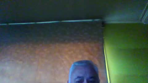 Snapshot of crmperez chatting on March 2025 10:10:01 PM crmperez online show from March 2025 10:10:01 PM