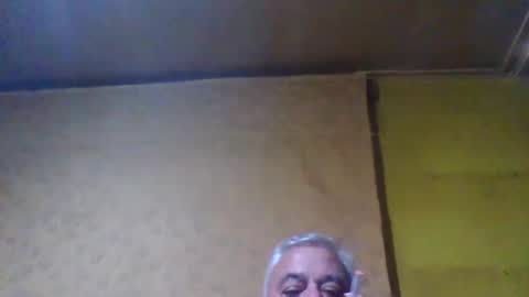 Snapshot of crmperez chatting on March 2025 01:15:01 AM crmperez online show from March 2025 01:15:01 AM