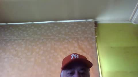 Snapshot of crmperez chatting on March 2025 07:09:02 PM crmperez online show from March 2025 07:09:02 PM