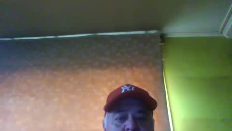 Snapshot of crmperez chatting on March 2025 06:54:02 PM crmperez online show from March 2025 06:54:02 PM
