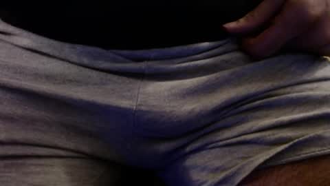 crocken_bisc online show from November 2025 04:52:02 PM