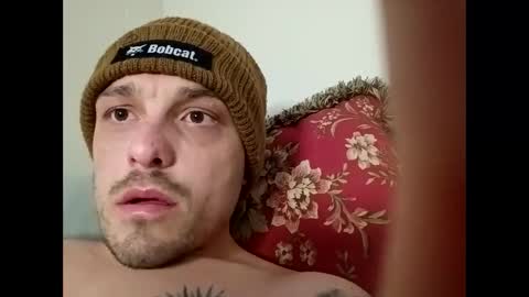 Snapshot of crossbo112293 chatting on February 2026 08:35:01 PM crossbo112293 online show from February 2026 08:35:01 PM