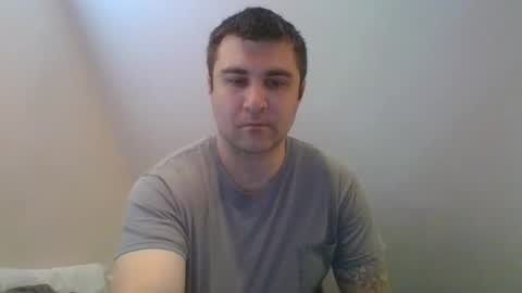 Crush380 online show from April 2026 04:49:01 PM