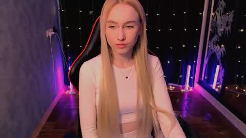 crybambi online show from March 2026 07:15:01 AM