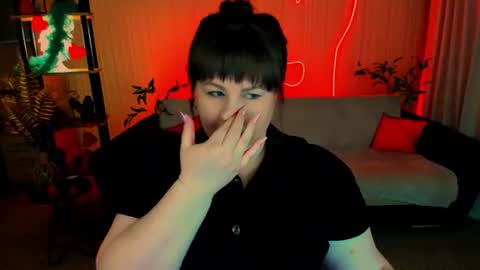 Anna online show from June 2026 07:07:02 PM