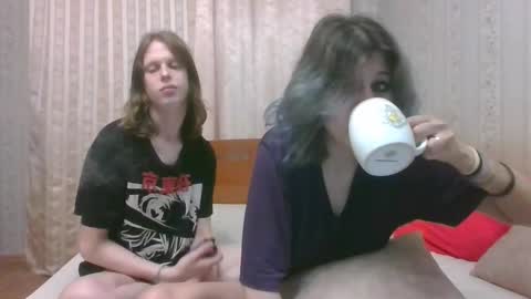 Snapshot of crystal_porn_love chatting on December 2024 07:55:01 PM Crystal and Marcl online show from December 2024 07:55:01 PM