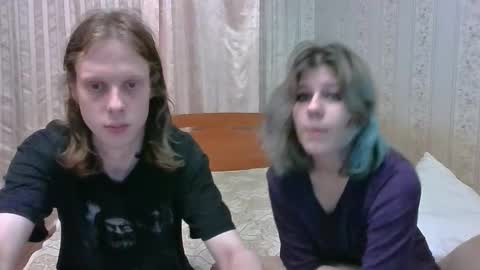 Snapshot of crystal_porn_love chatting on December 2024 09:22:01 PM Crystal and Marcl online show from December 2024 09:22:01 PM