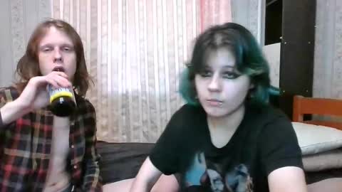 Snapshot of crystal_porn_love chatting on February 2025 09:19:01 AM Crystal and Marcl online show from February 2025 09:19:01 AM