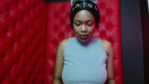 Crystal online show from December 2024 03:58:01 AM