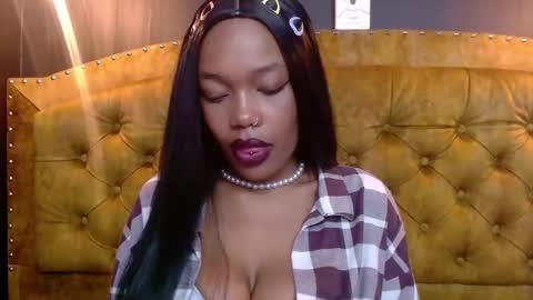 Crystal online show from December 2024 09:29:02 PM