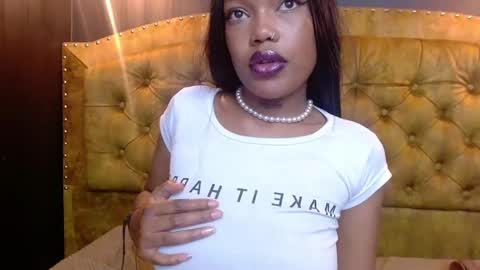 Crystal online show from December 2024 12:33:01 AM