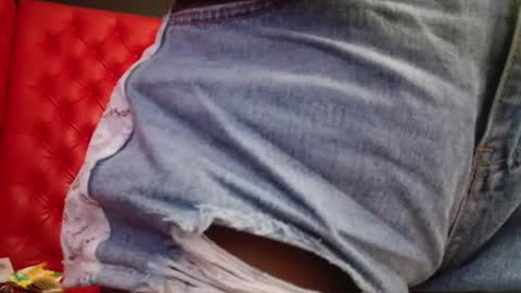 Crystal online show from January 2025 02:03:01 AM