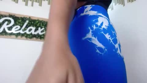 Crystal online show from January 2025 08:21:01 PM