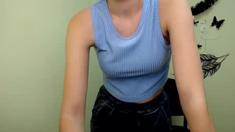 Stella online show from February 2025 07:53:02 AM