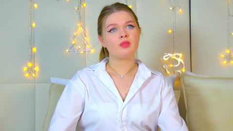 Crystal online show from December 2024 09:22:01 AM