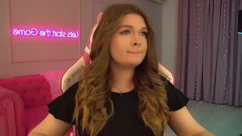 Crystal online show from February 2026 06:12:02 PM