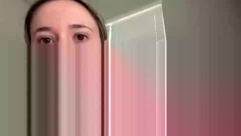 Snapshot of crystalstarlet chatting on September 2025 08:03:01 PM Nikki online show from September 2025 08:03:01 PM