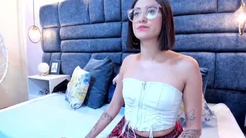 Crystal online show from March 2026 08:31:01 PM