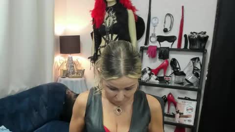 CrystalHotty online show from June 2026 06:19:02 AM