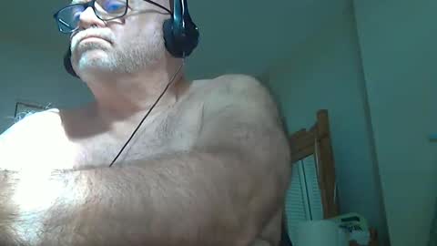 Snapshot of cub53 chatting on May 2026 08:28:01 PM cub53 online show from May 2026 08:28:01 PM