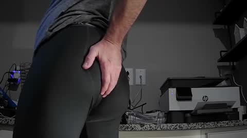 Snapshot of cuban2_slut chatting on November 2025 05:16:02 AM Cubantoo online show from November 2025 05:16:02 AM