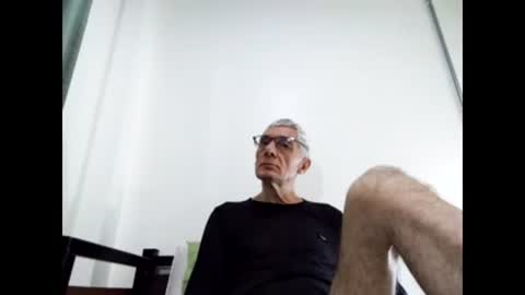 BIG UNCUT HARD COCK online show from January 2025 01:17:01 AM